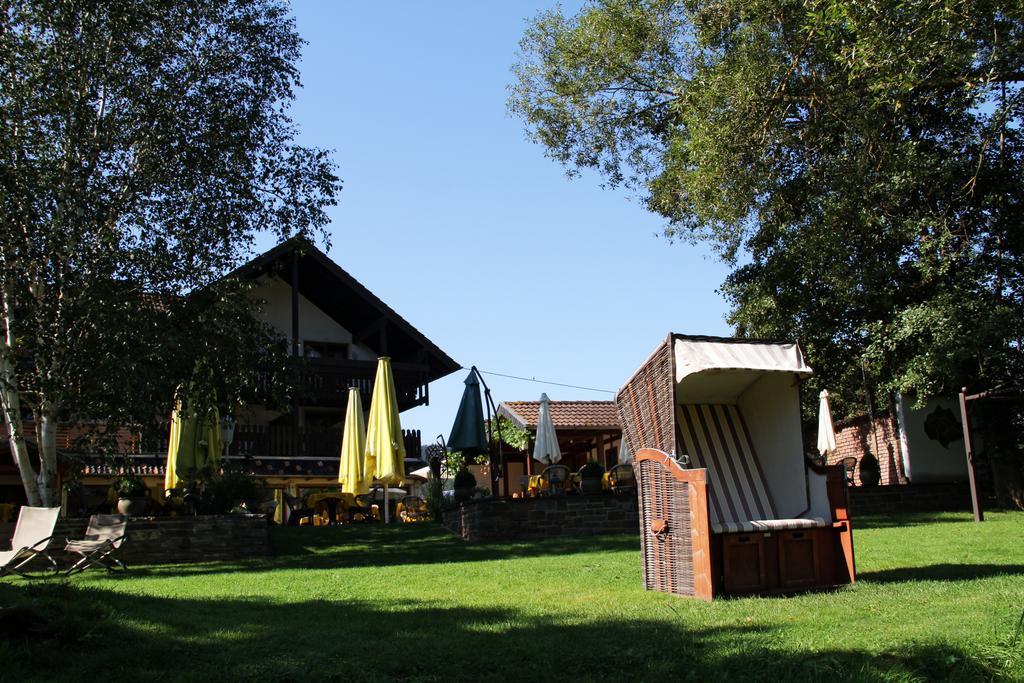 Landhotel Ewerts Insul Exterior photo